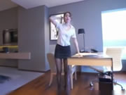 Secretário de seda preto modelo chinês do uniforme no hotel